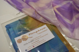 Pompánia Diákvállalkozás felajánlása: Shibori technikával készült selyemsál – 800 Paletta